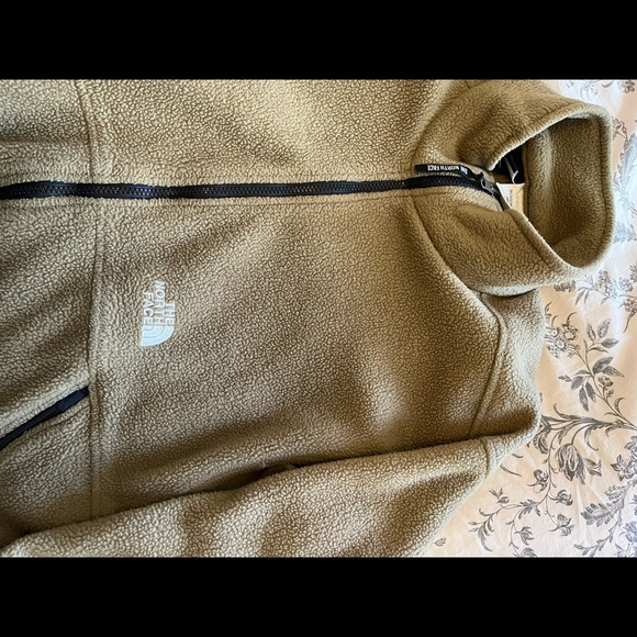 North face zip up - Picture 1 of 4
